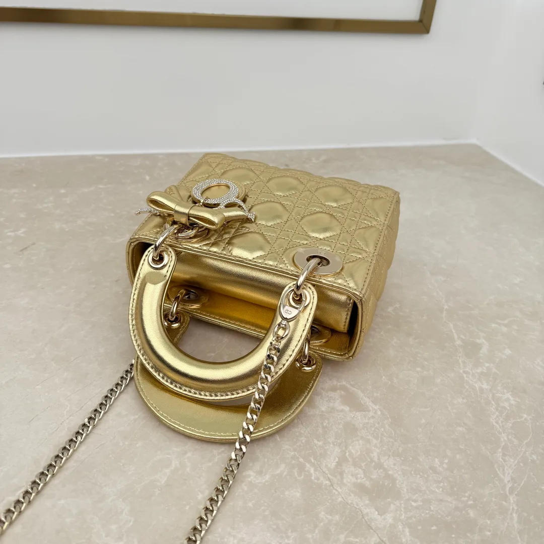 Women's Classic Handbags CHRISTIAN DIOR 18116224