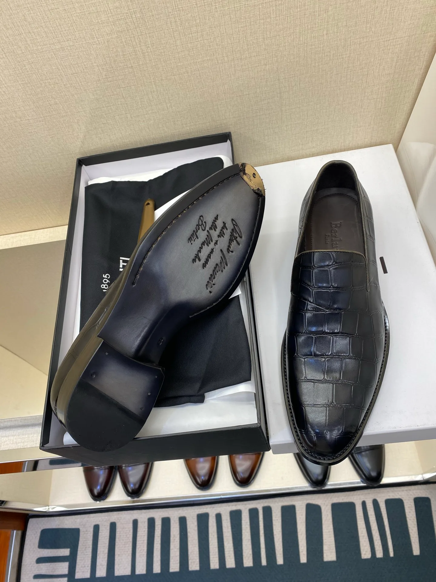 Men's Loafers And Dress Shoes BERLUTI 17971791
