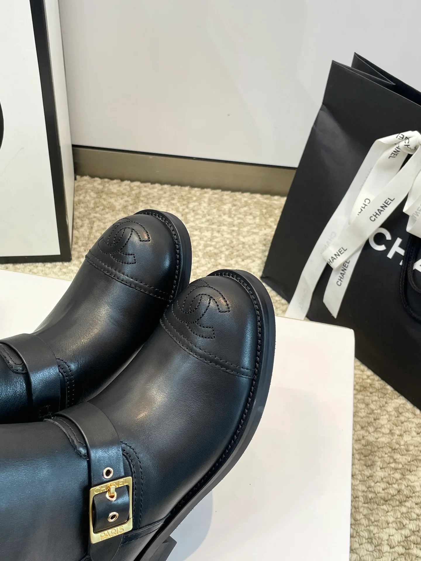 Сапоги Женские Chanel 18676730