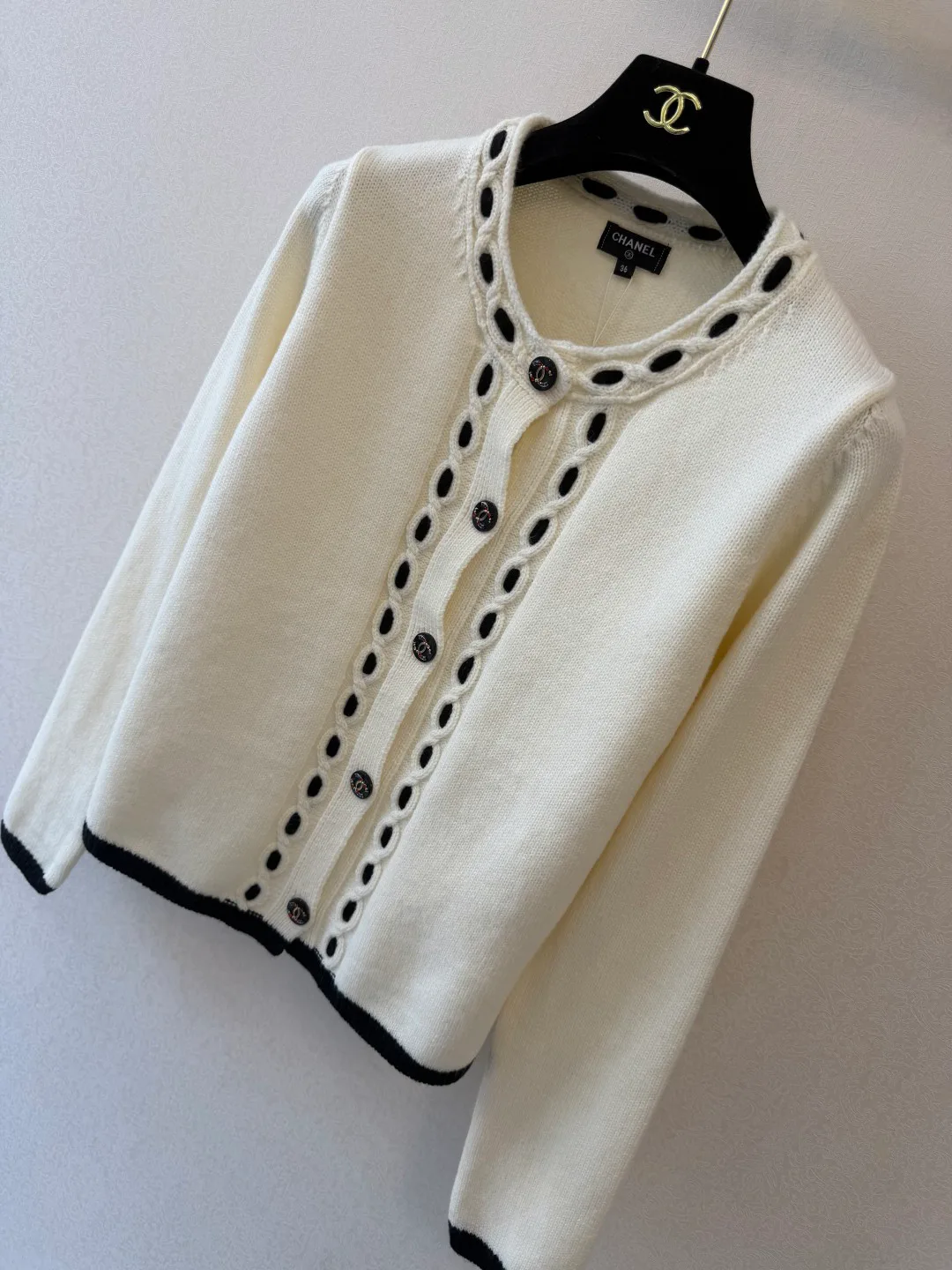 Women's Jumpers And Sweaters CHANEL 18305730