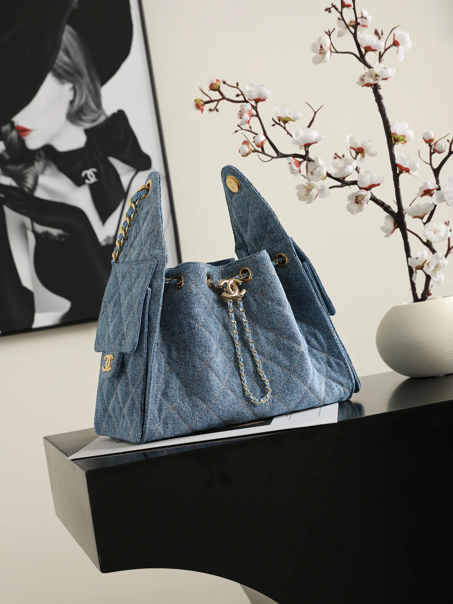 Women's Classic Handbags CHANEL 18000330