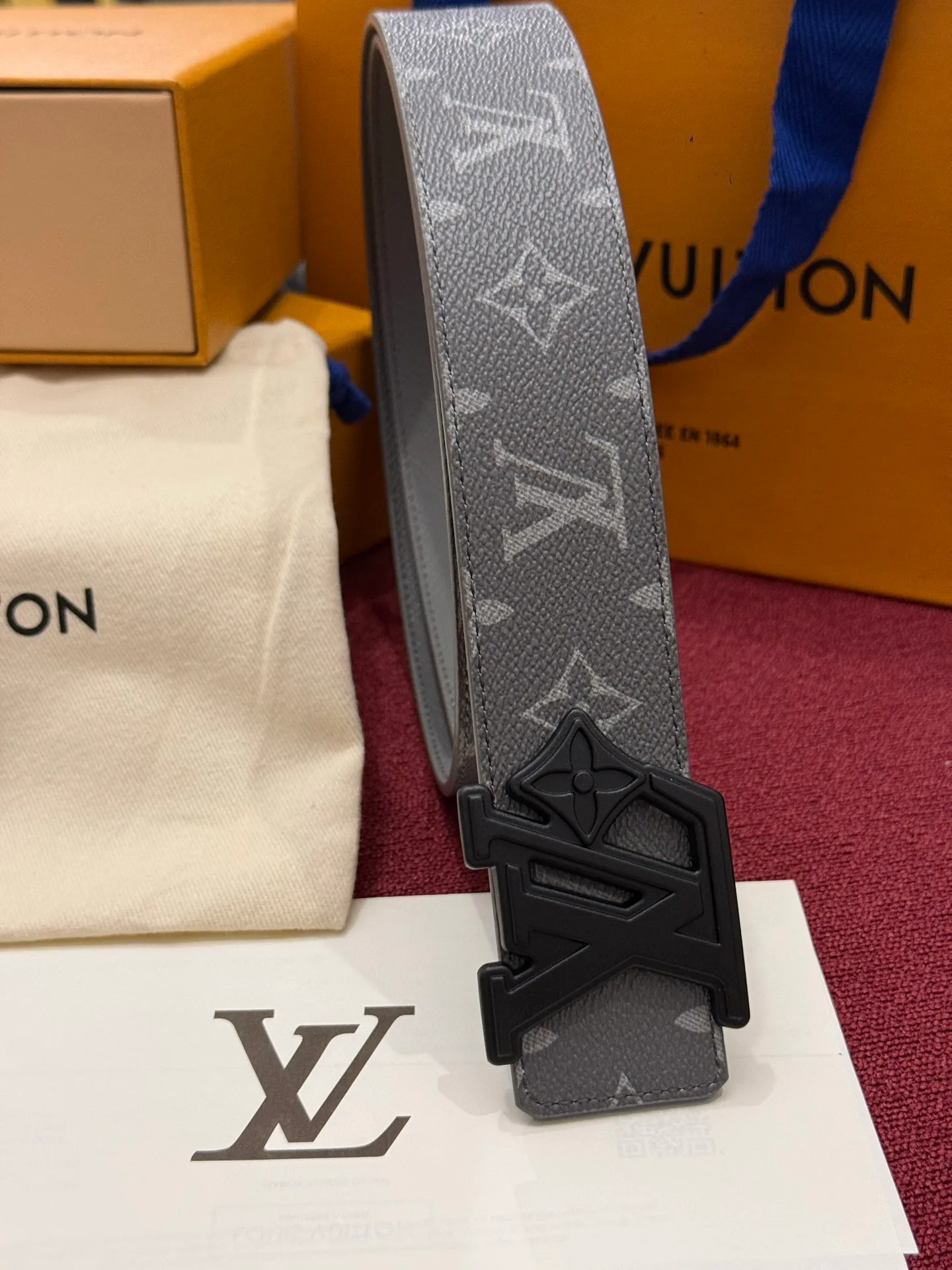 Belts LOUIS VUITTON 18262495