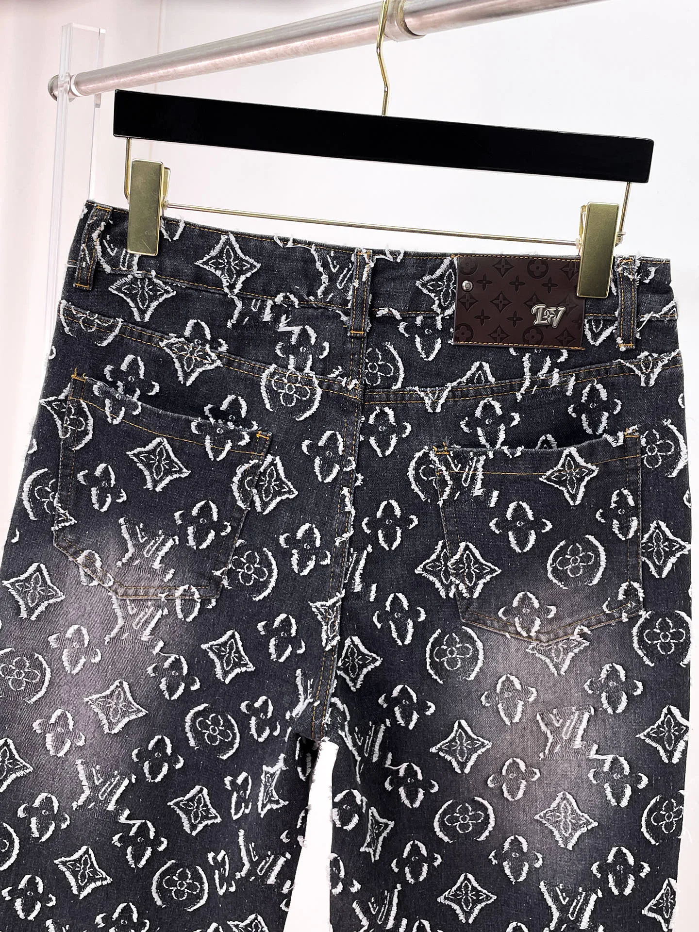 Men's Jeans LOUIS VUITTON 18499644
