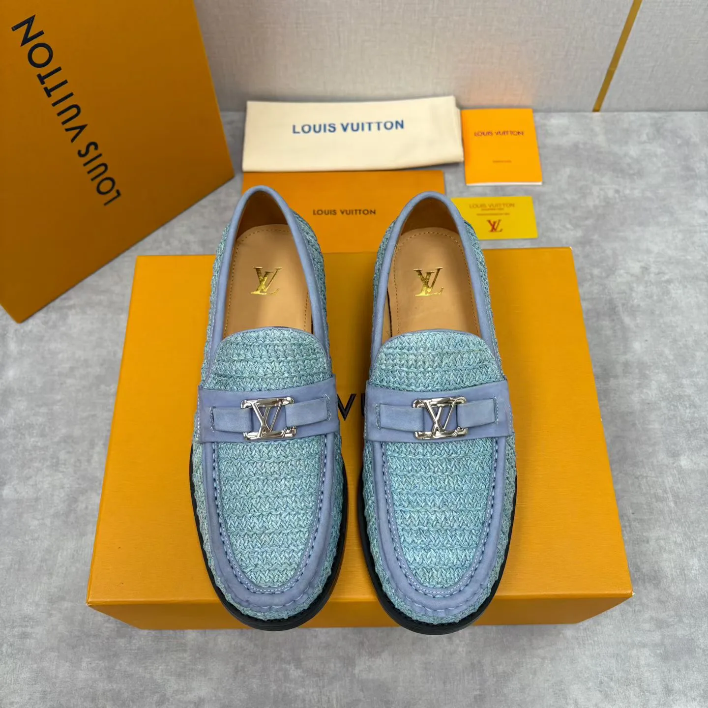 Men's Loafers And Dress Shoes LOUIS VUITTON 18193949