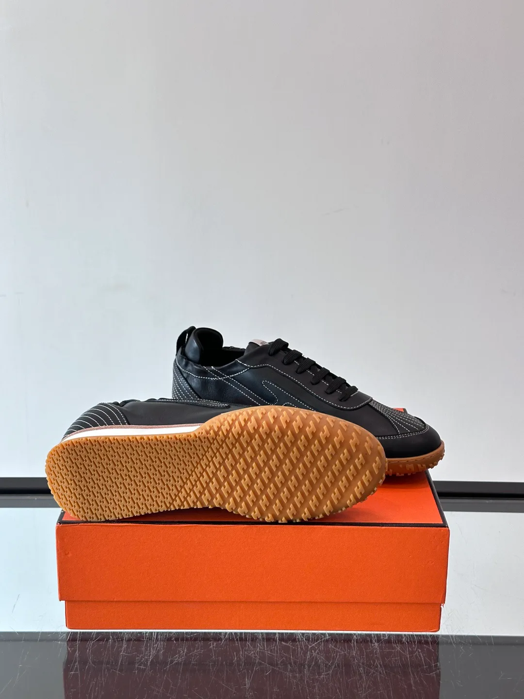 Men's Sneakers HERMES 18449465