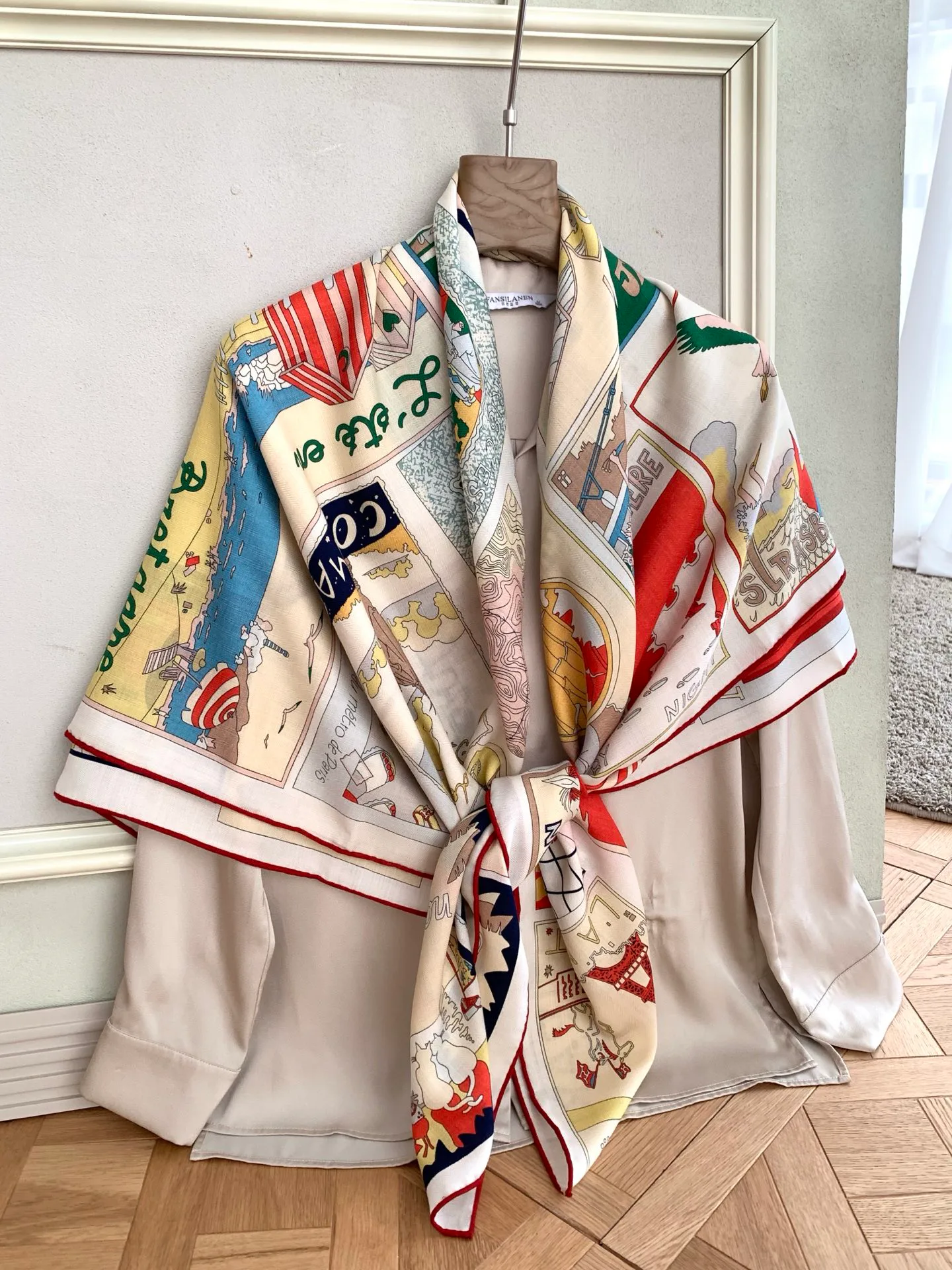 Silk Scarves HERMES 18374320