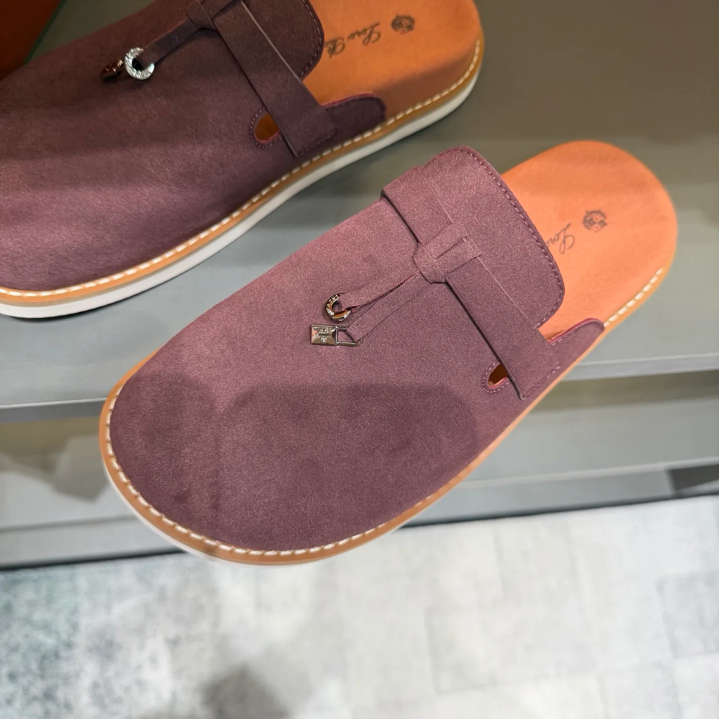 Women's Mules And Clogs LORO PIANA 18400759
