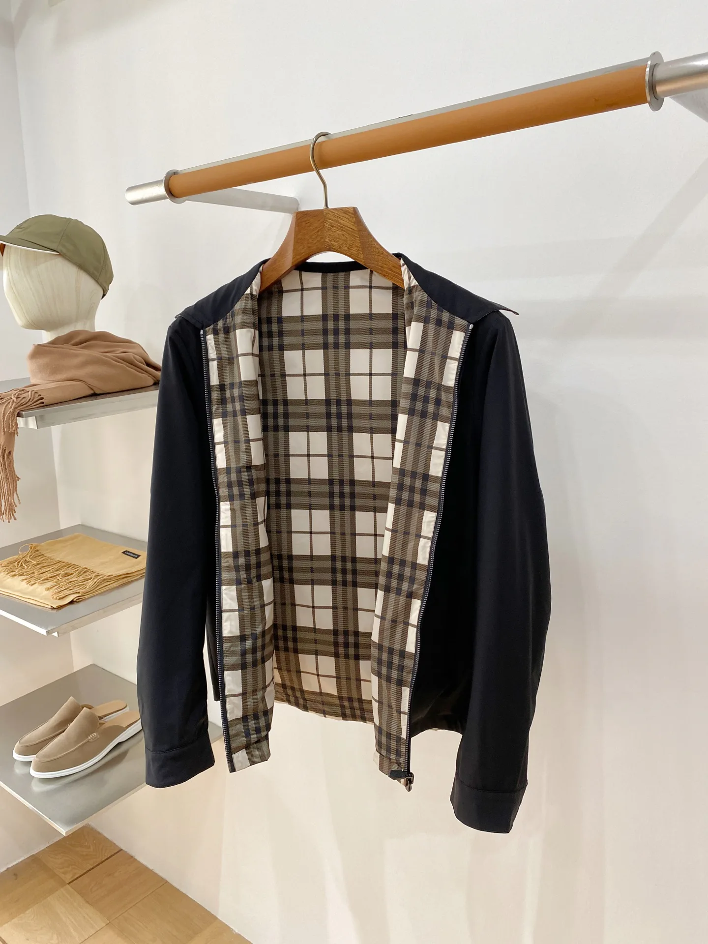 Men's Jackets And Down Jackets BURBERRY 18246891
