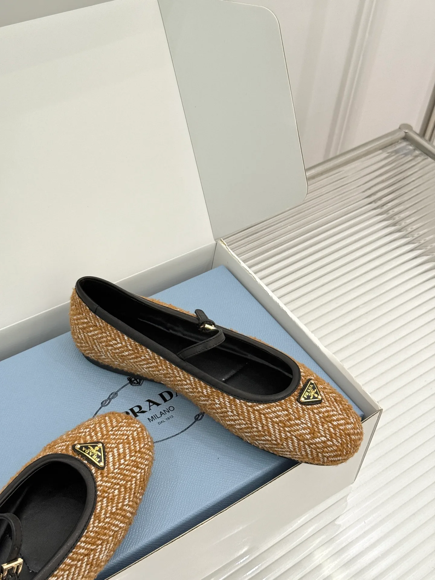 Women's Ballet Flats PRADA 18432689