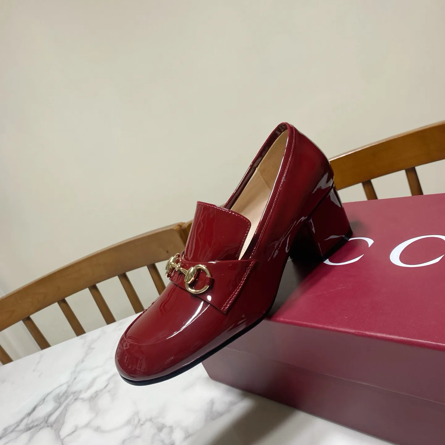 Women's Loafers And Moccasins GUCCI 17570590