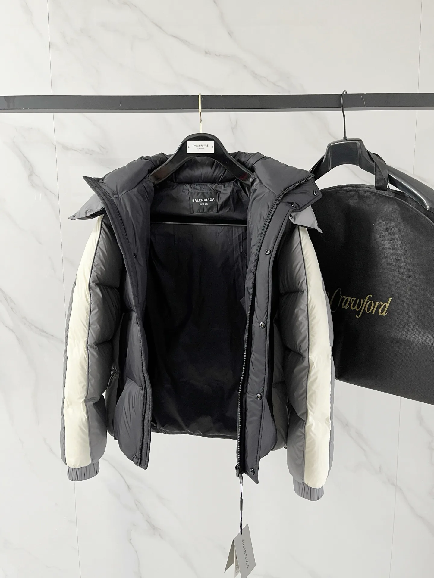 Women's Jackets And Down Jackets BALENCIAGA 18007641
