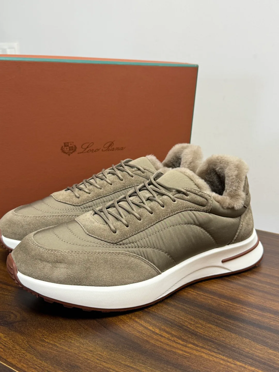 Men's Sneakers LORO PIANA 19569487