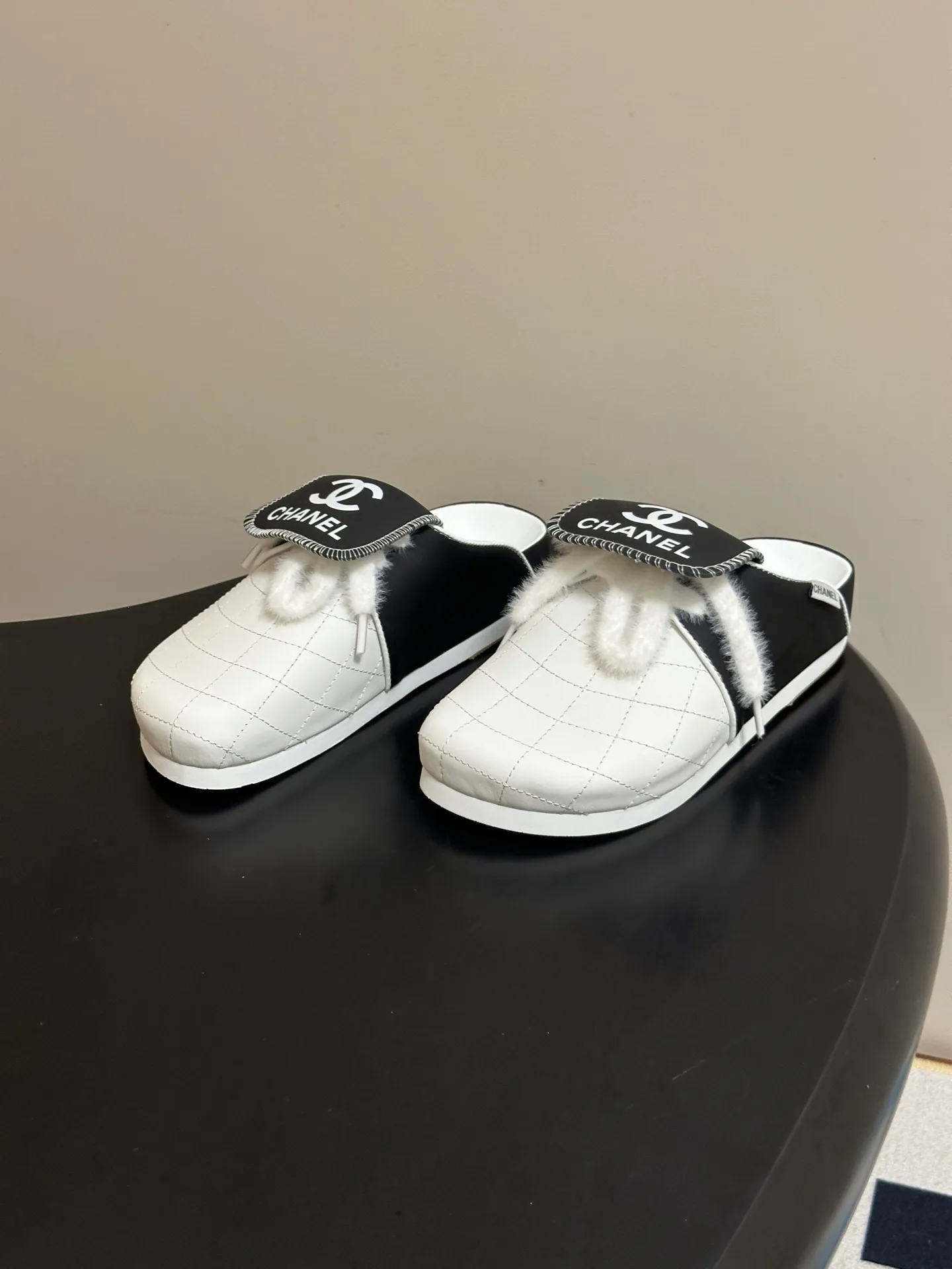 Women's Mules And Clogs CHANEL 17830301