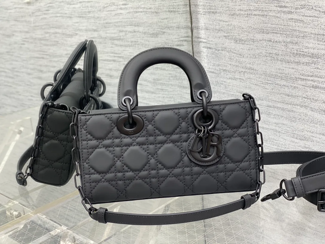 Women's Classic Handbags CHRISTIAN DIOR 17770464