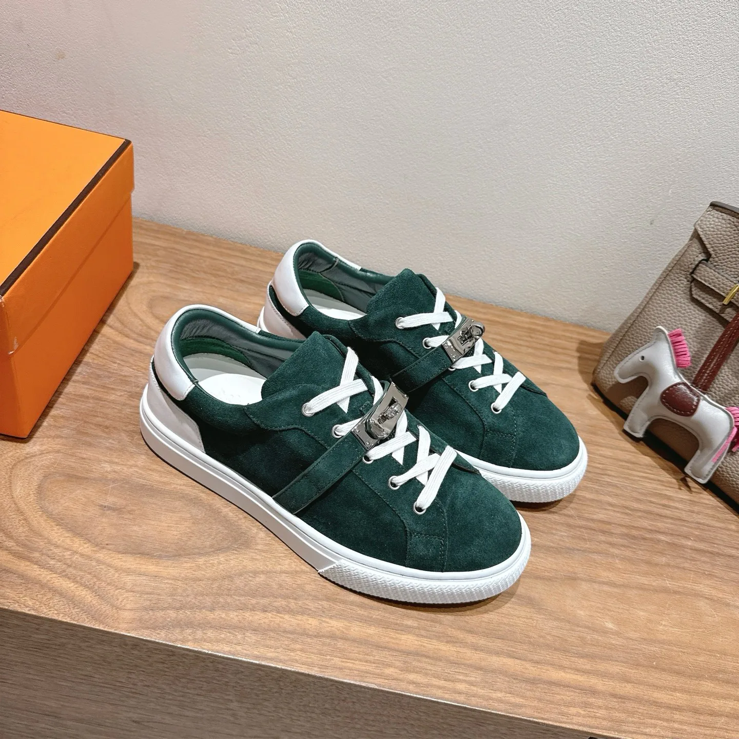 Men's Sneakers HERMES 17414431