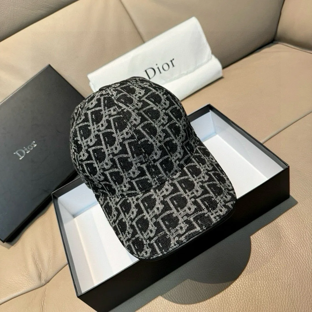 Hats CHRISTIAN DIOR 18105248
