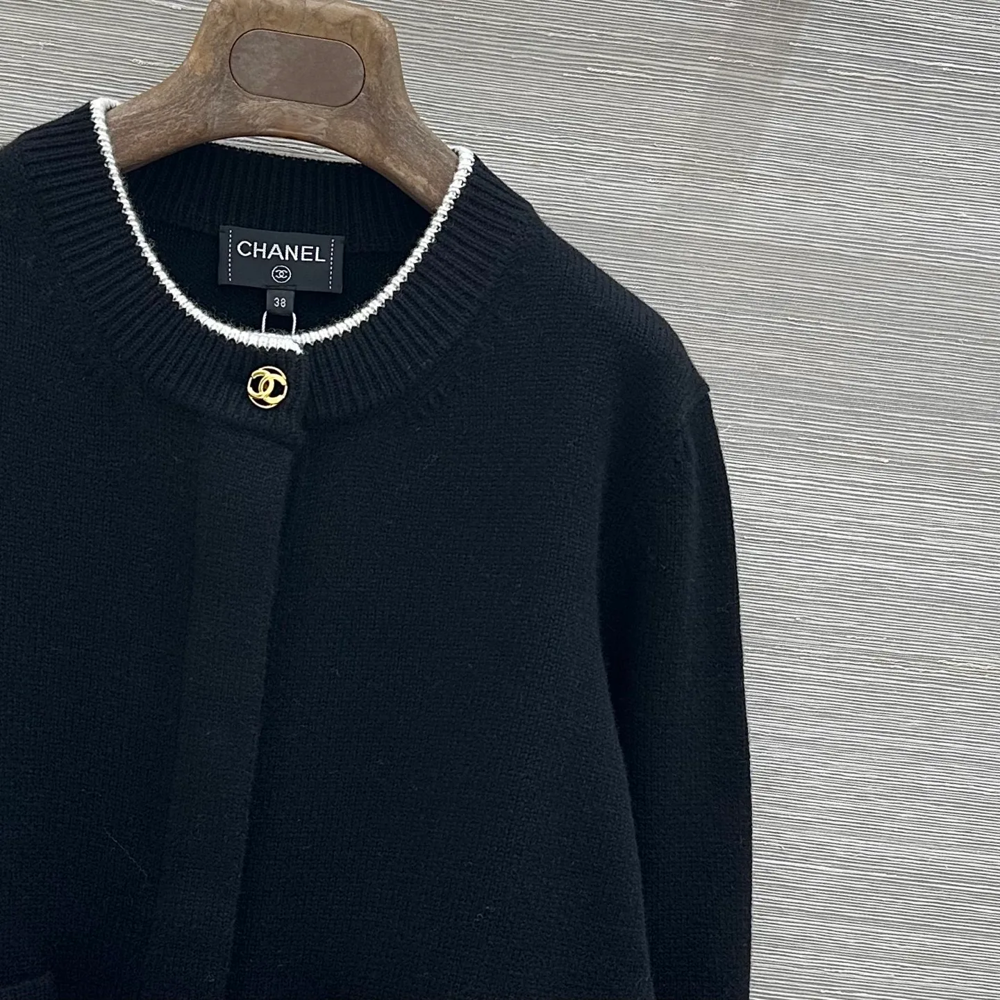 Women's Jumpers And Sweaters CHANEL 17998375