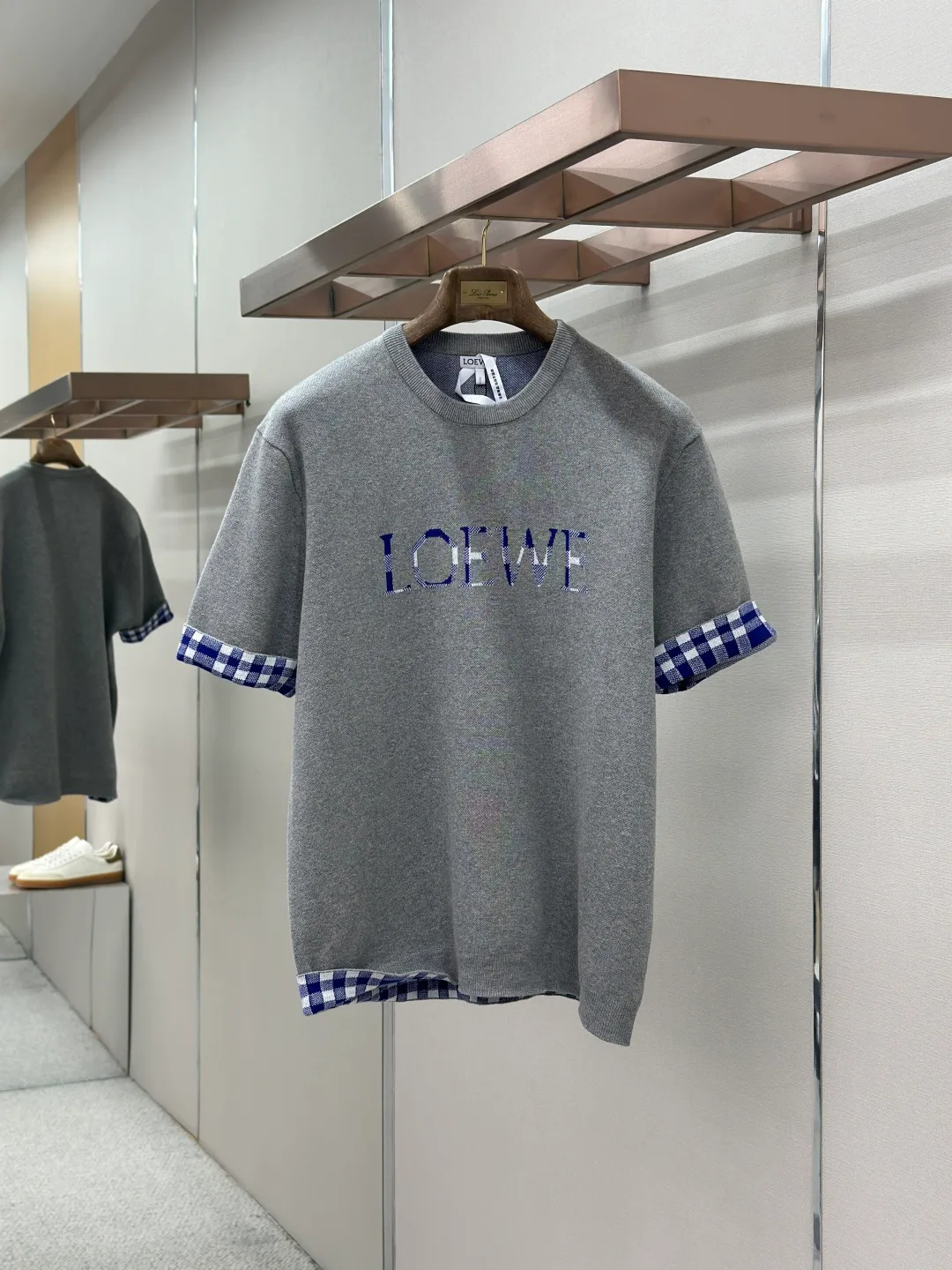 Women's T-Shirts LOEWE 18191134