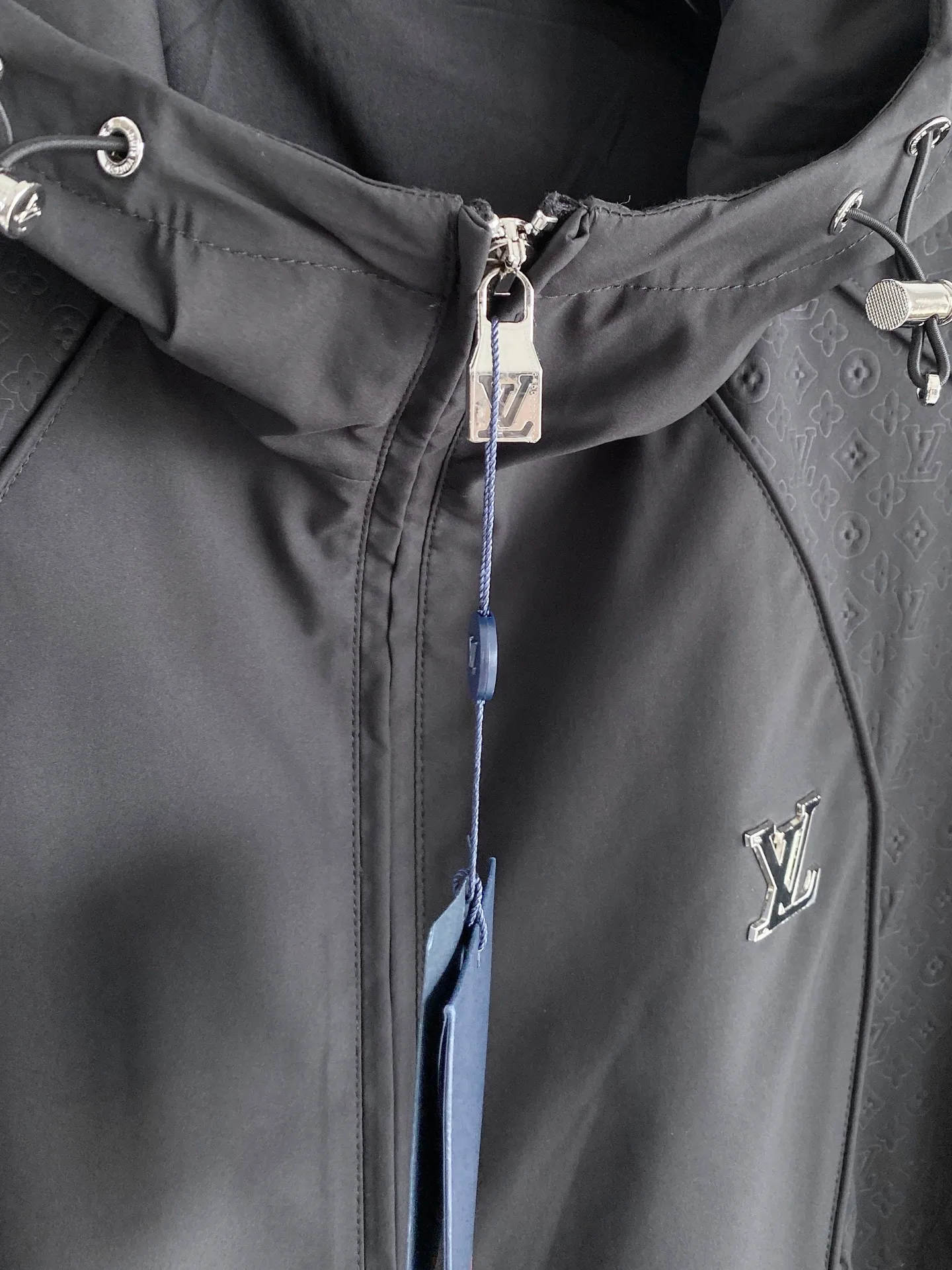 Men's Jackets And Down Jackets LOUIS VUITTON 17896140