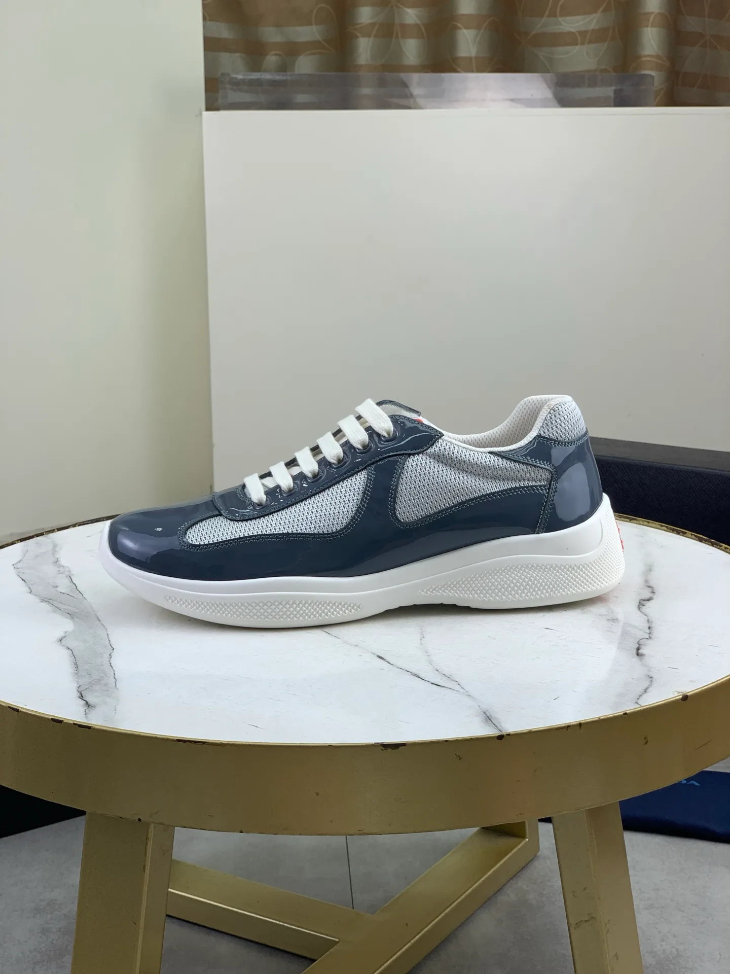 Men's Sneakers PRADA 18365160