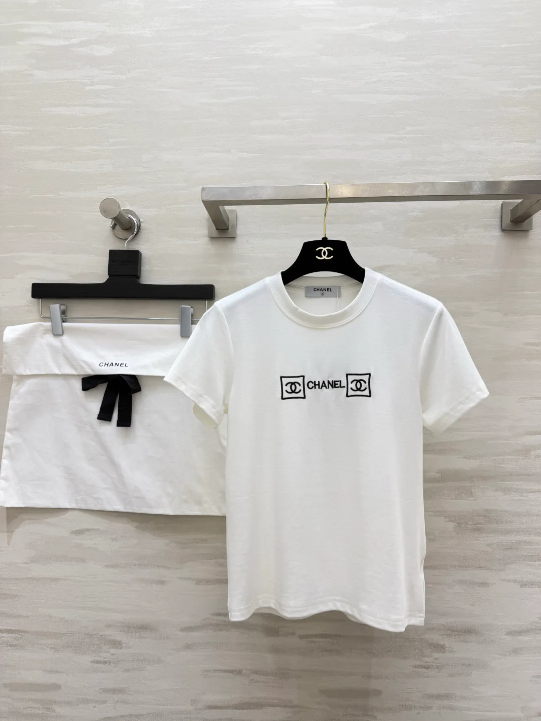 Women's T-Shirts CHANEL 17451547