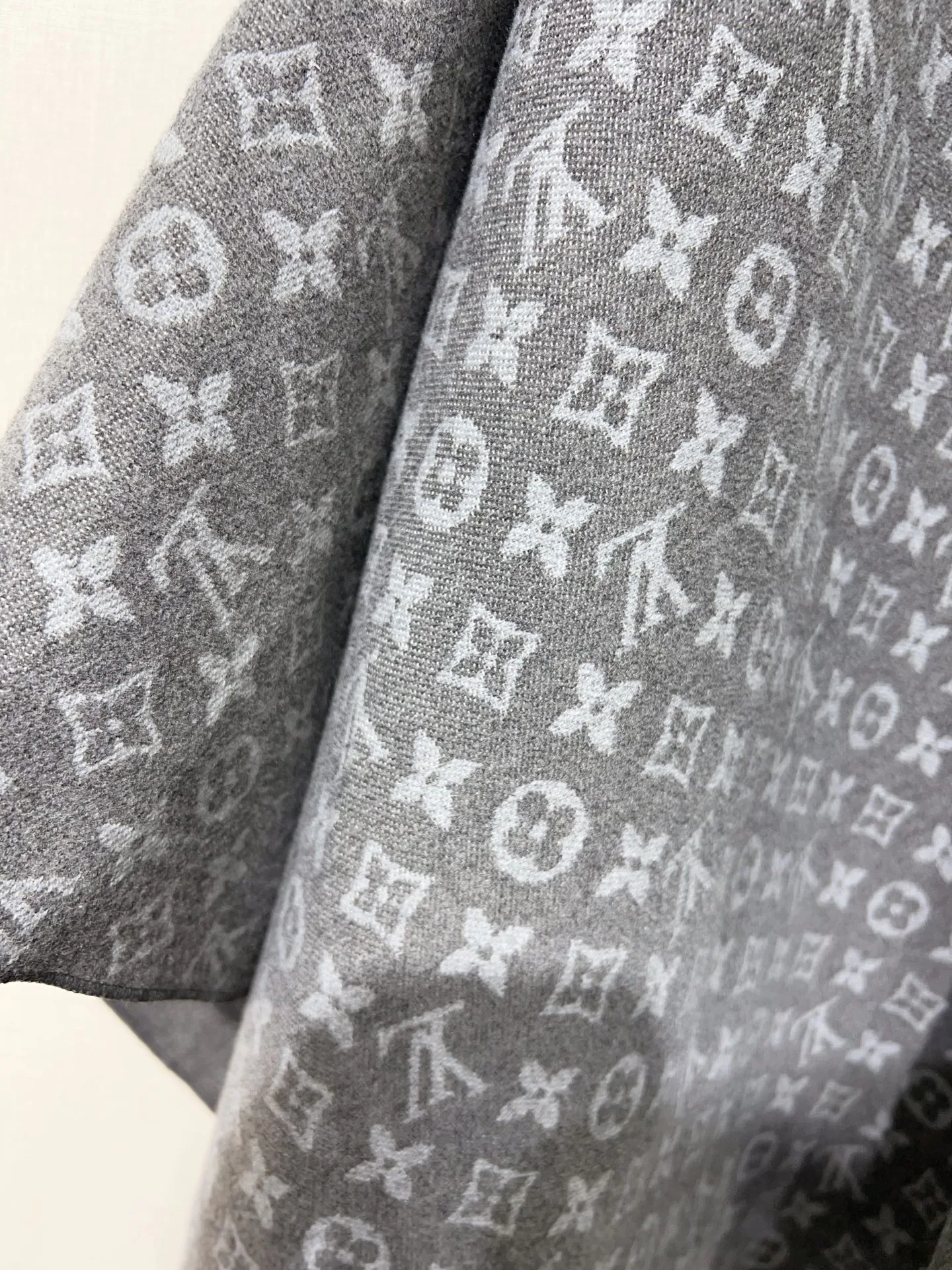 Women's Coats LOUIS VUITTON 18413326
