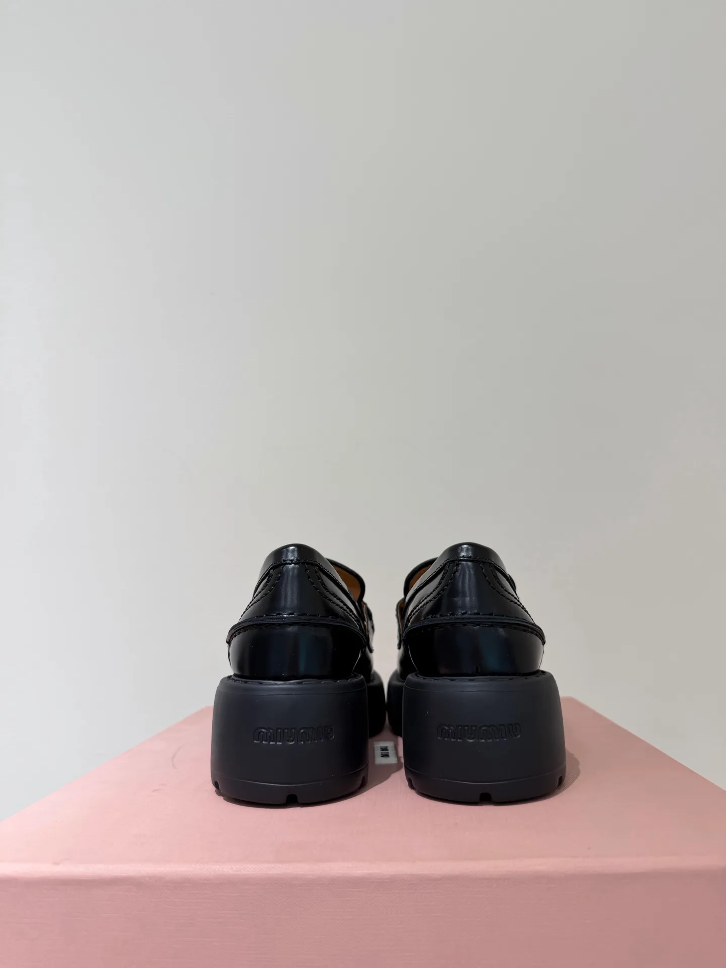 Women's Loafers And Moccasins MIU MIU 18087557
