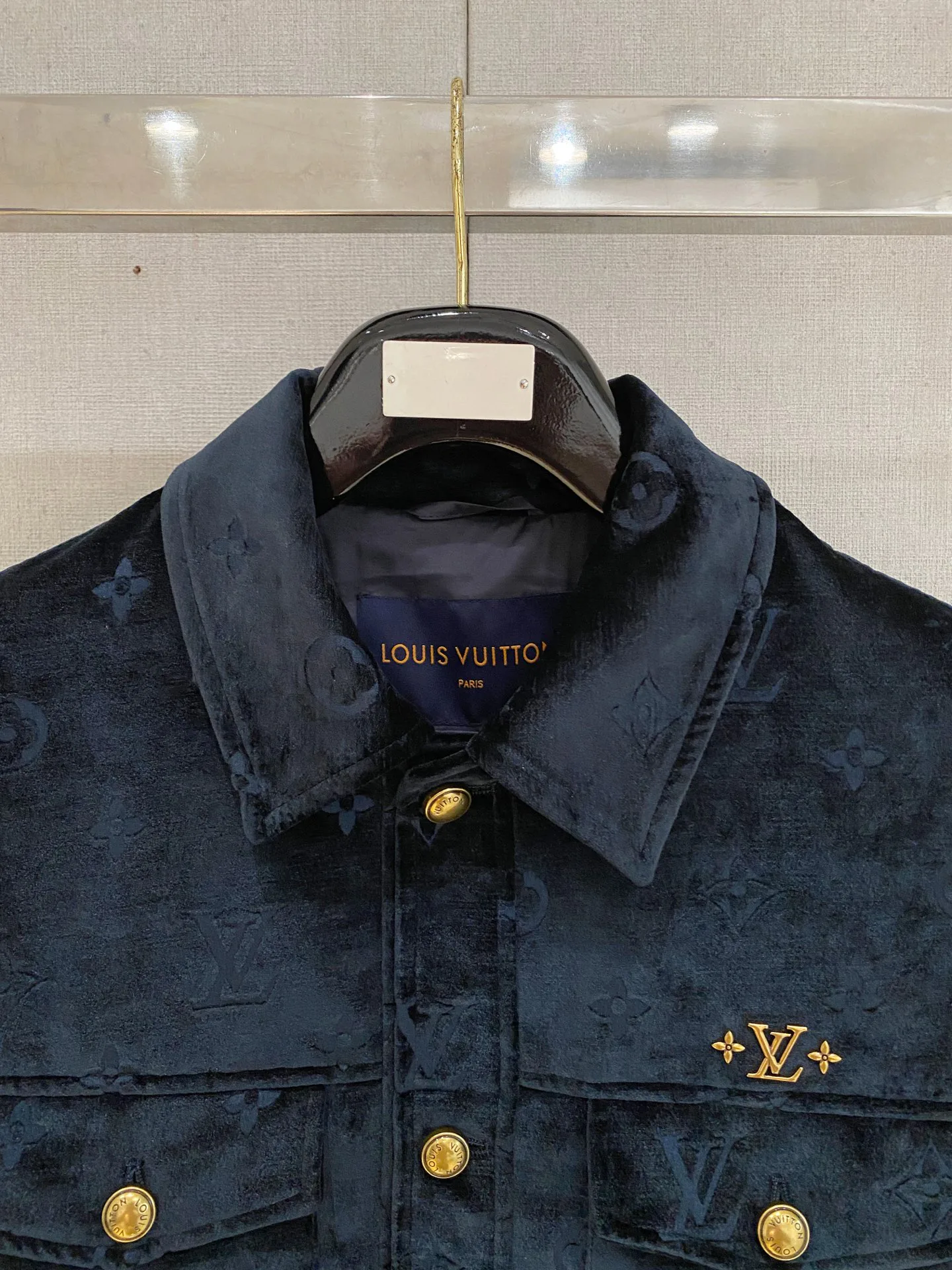 Men's Jackets And Down Jackets LOUIS VUITTON 18178190