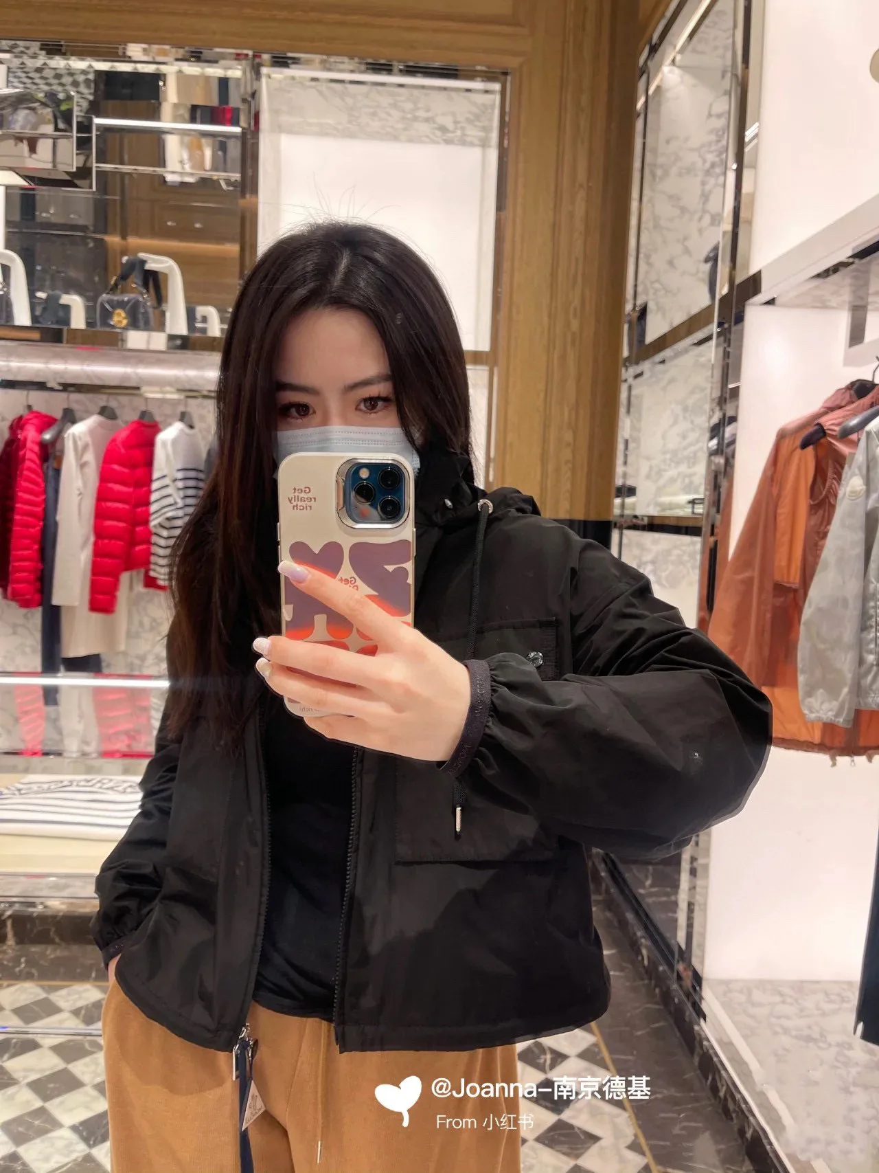 Women's Jackets And Down Jackets MONCLER 18401518