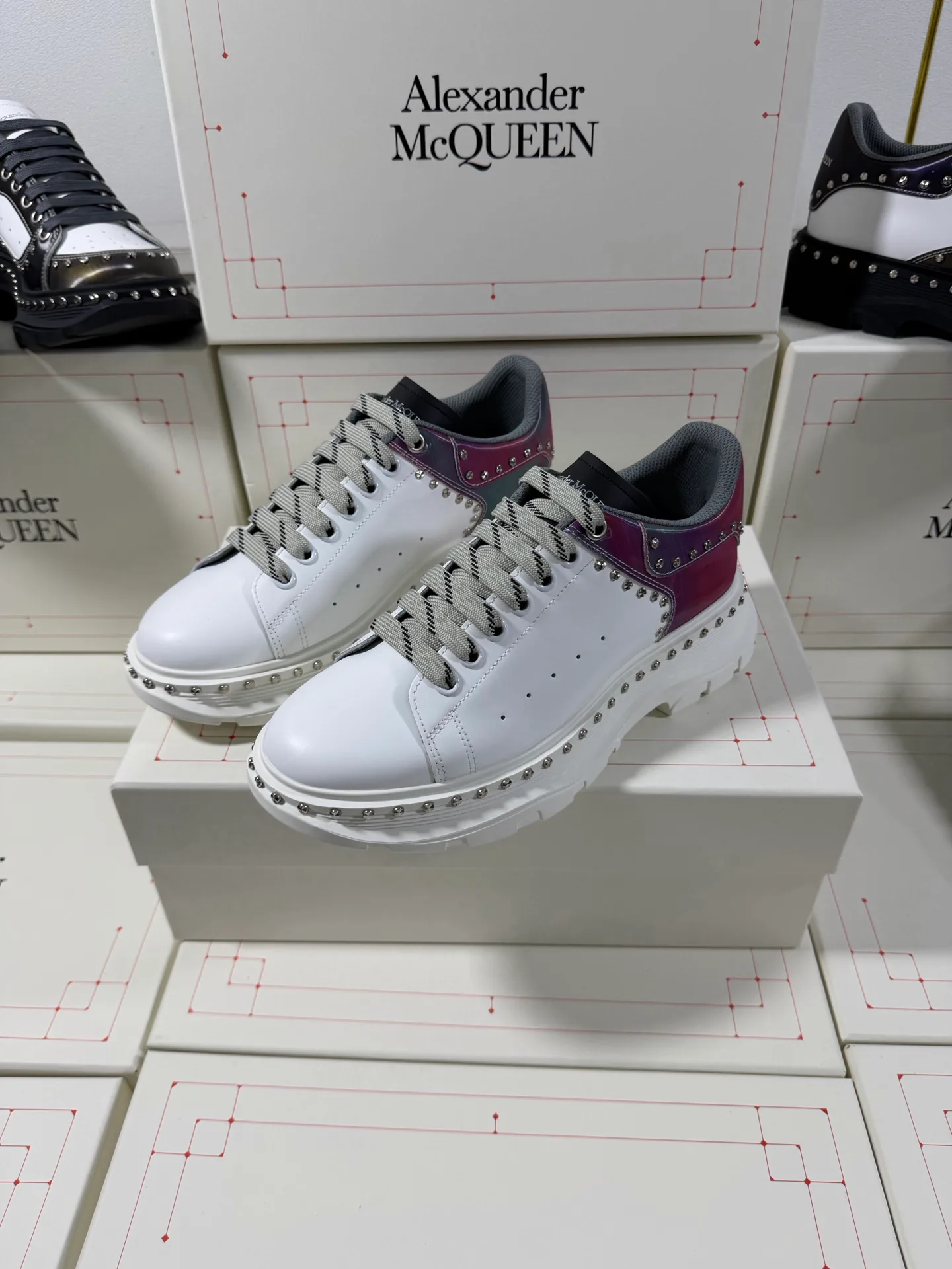 Women's Sneakers ALEXANDER MCQUEEN 18465103