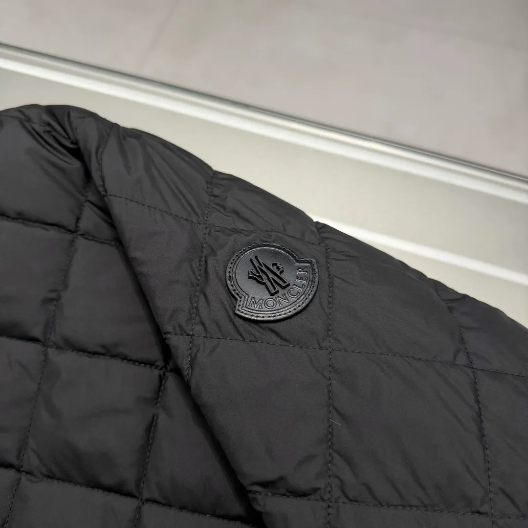 Men's Jackets And Down Jackets MONCLER 18480290