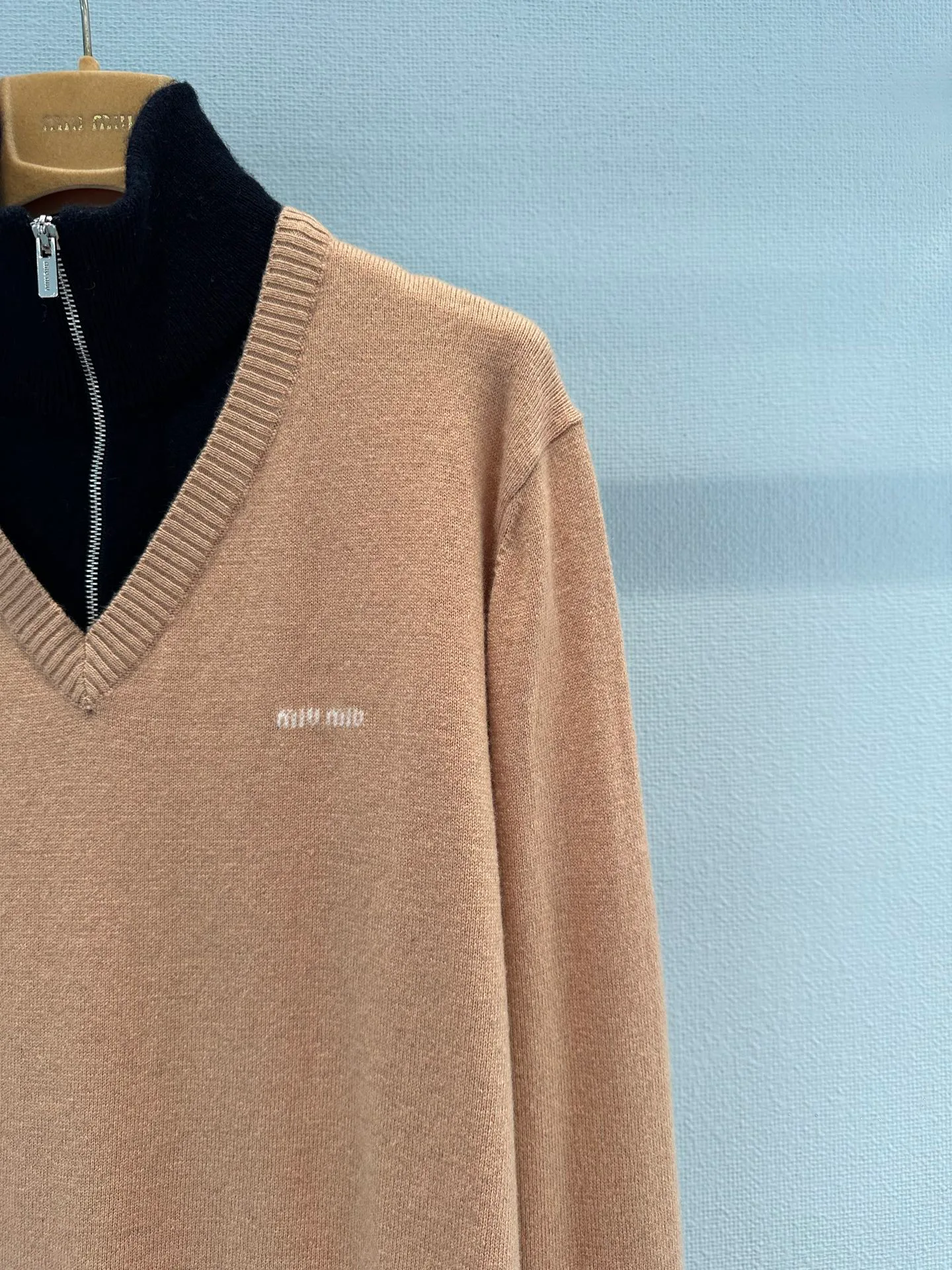 Women's Jumpers And Sweaters MIU MIU 18114659
