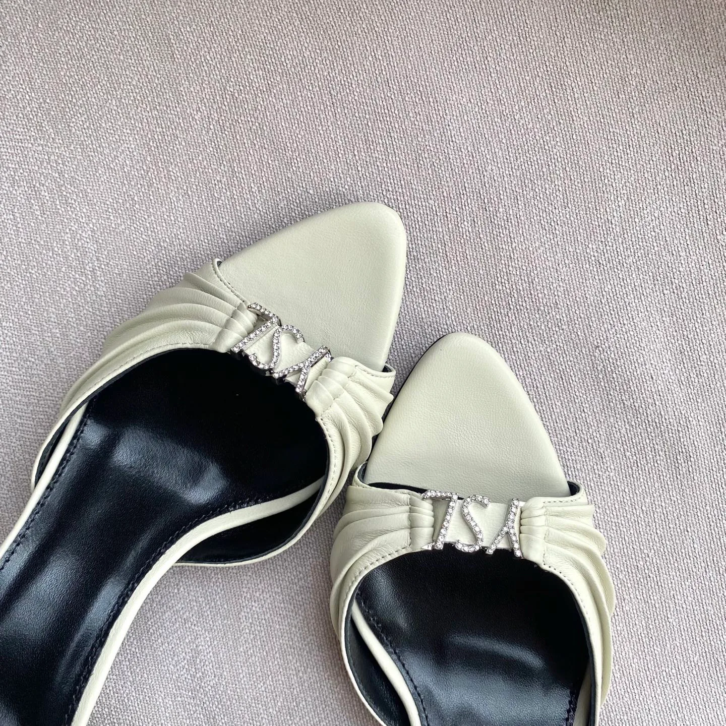 Women's Mules And Clogs SAINT LAURENT 18121118