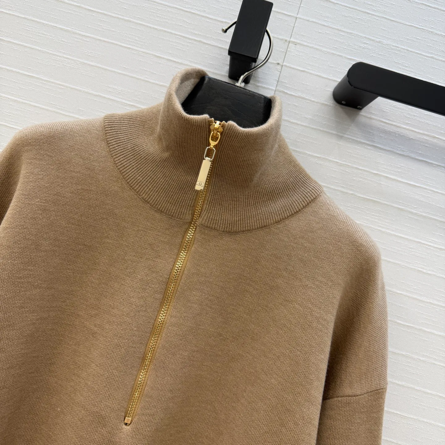 Women's Jumpers And Sweaters CHANEL 17048924