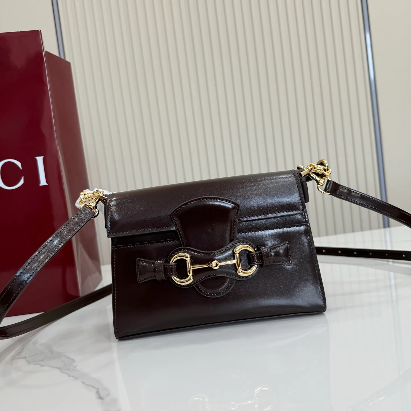 Women's Classic Handbags GUCCI 17947822