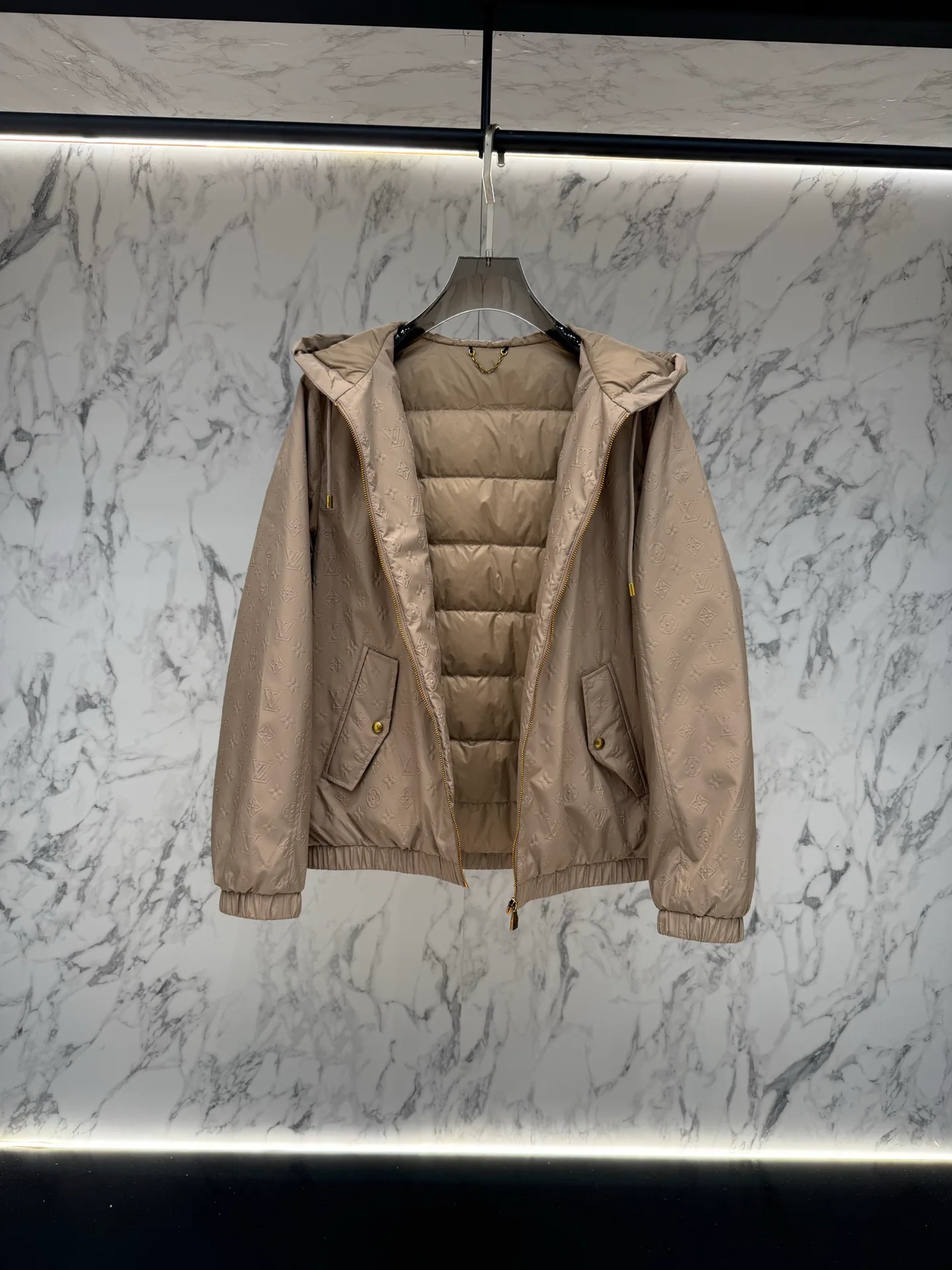 Куртки И Пуховики Мужские Louis Vuitton 18681318