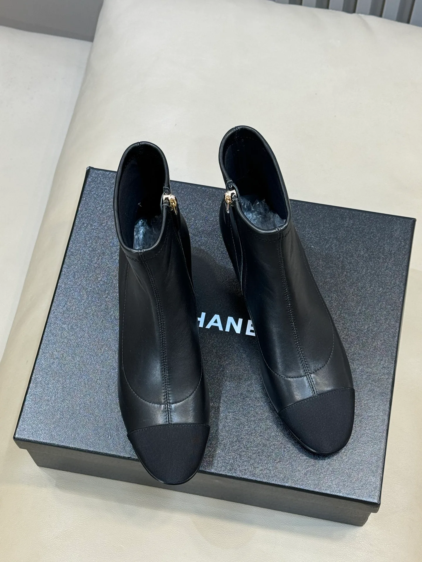 Women's Booties CHANEL 18194182