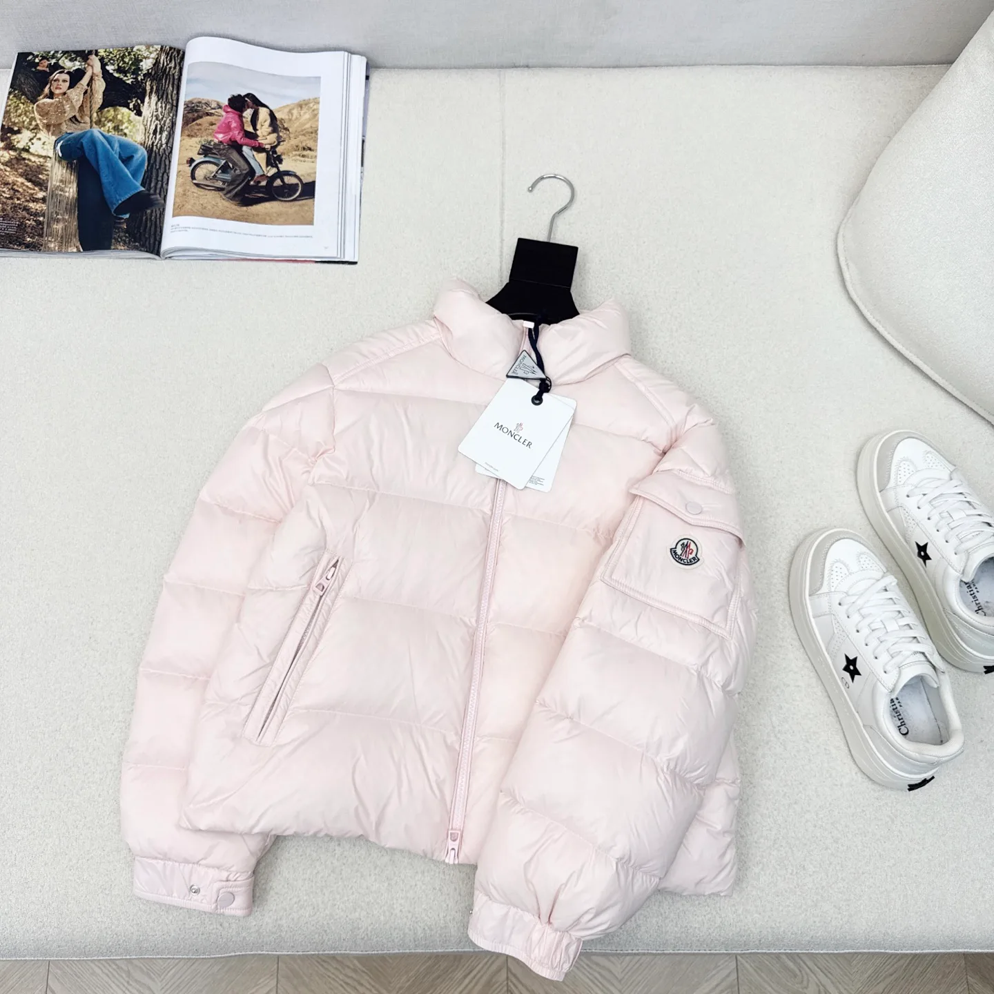 Куртки И Пуховики Женские Moncler 18629186