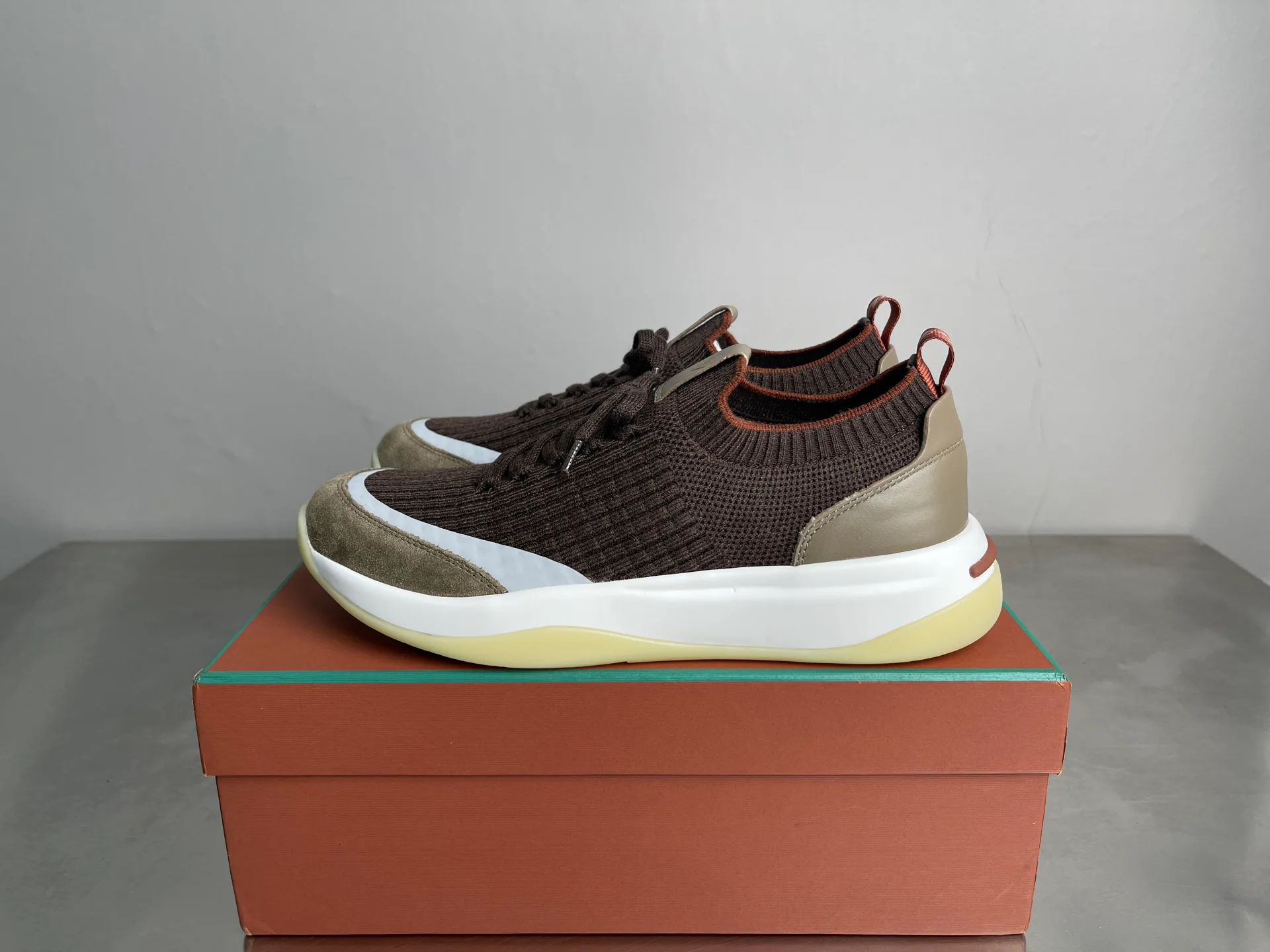 Men's Sneakers LORO PIANA 18234367
