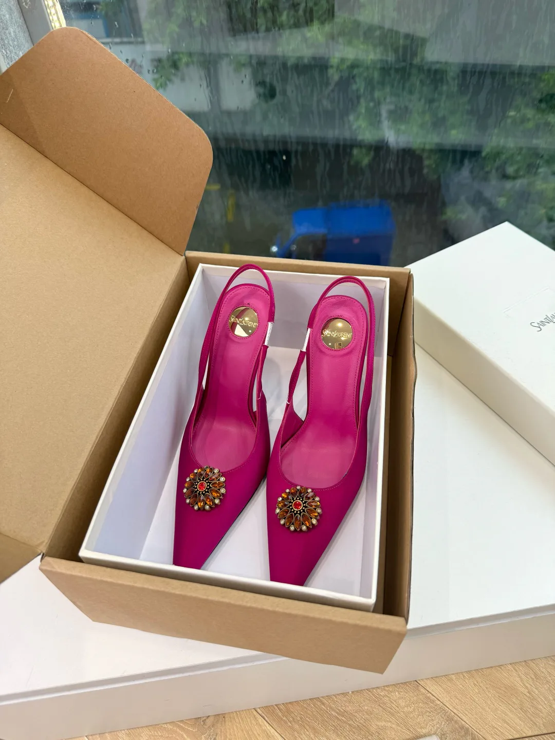 Women's Heels SAINT LAURENT 18104156