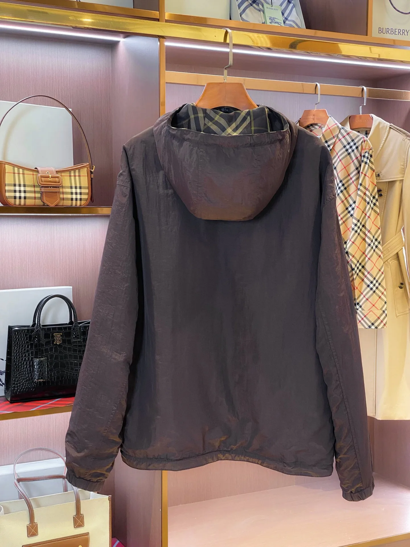 Men's Jackets And Down Jackets BURBERRY 18141583