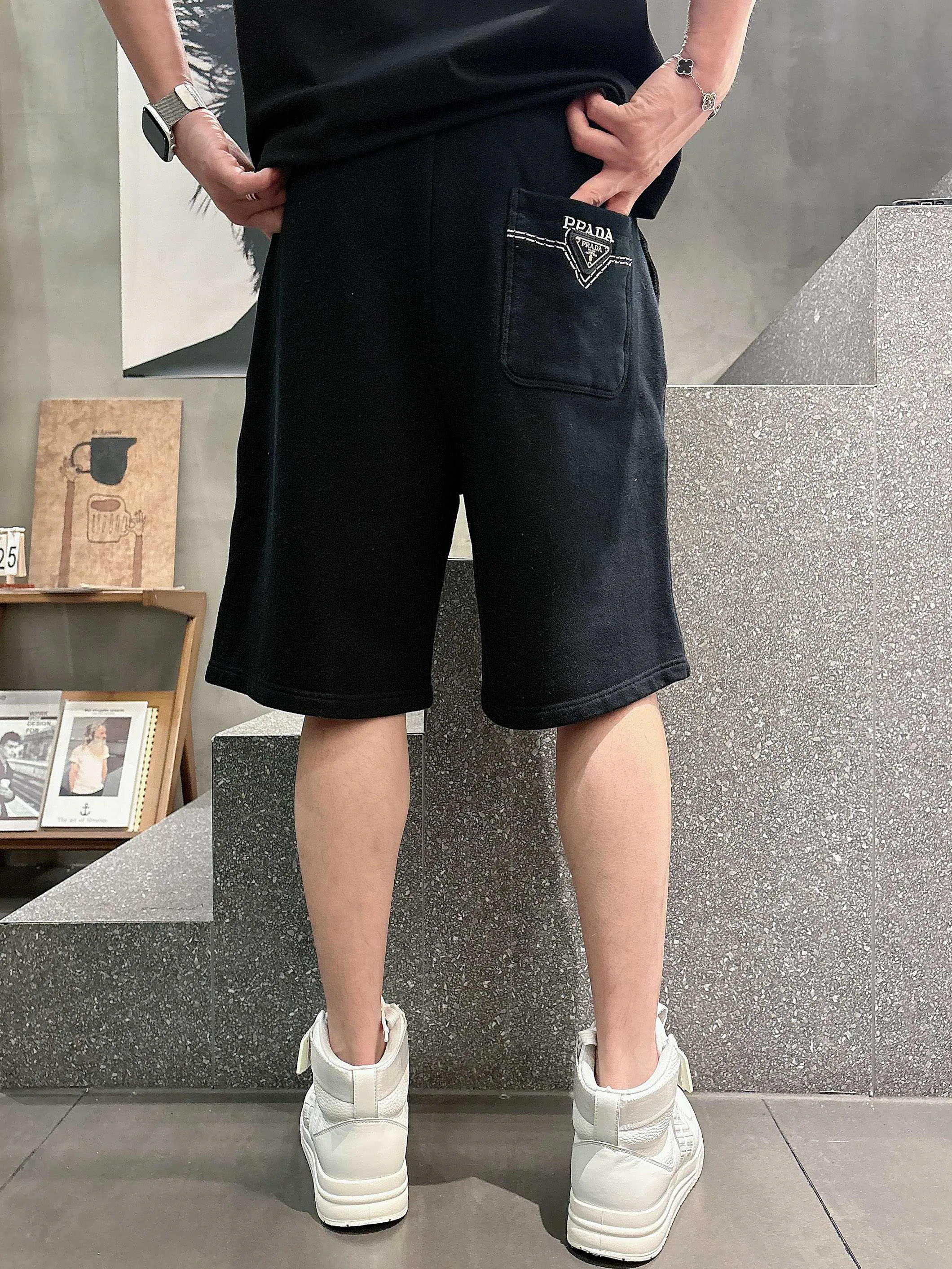 Men's Shorts PRADA 17468338