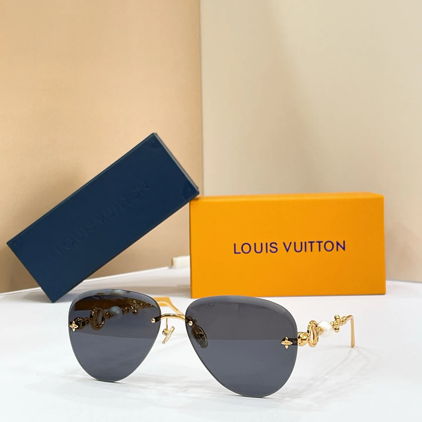 Glasses LOUIS VUITTON 17495967
