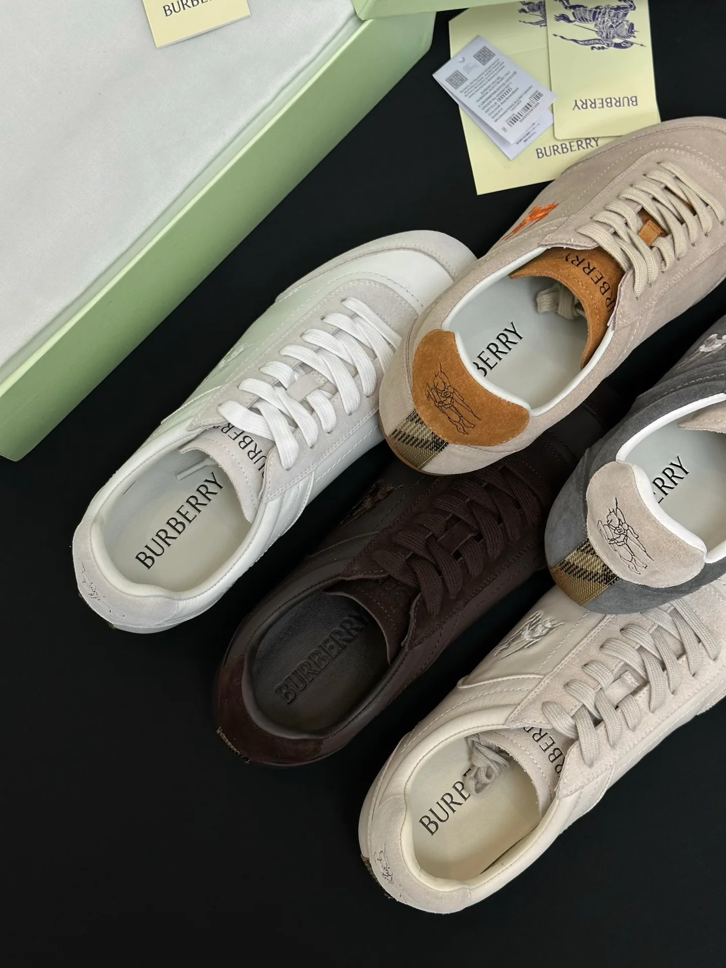 Women's Sneakers BURBERRY 18142709
