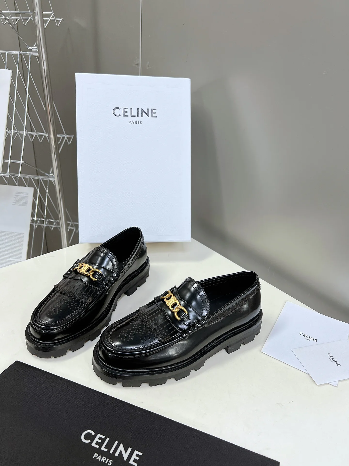 Women's Loafers And Moccasins CELINE 17963636