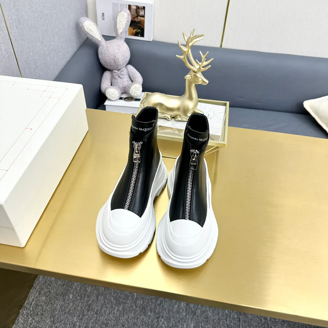 Women's Sneakers ALEXANDER MCQUEEN 18397488