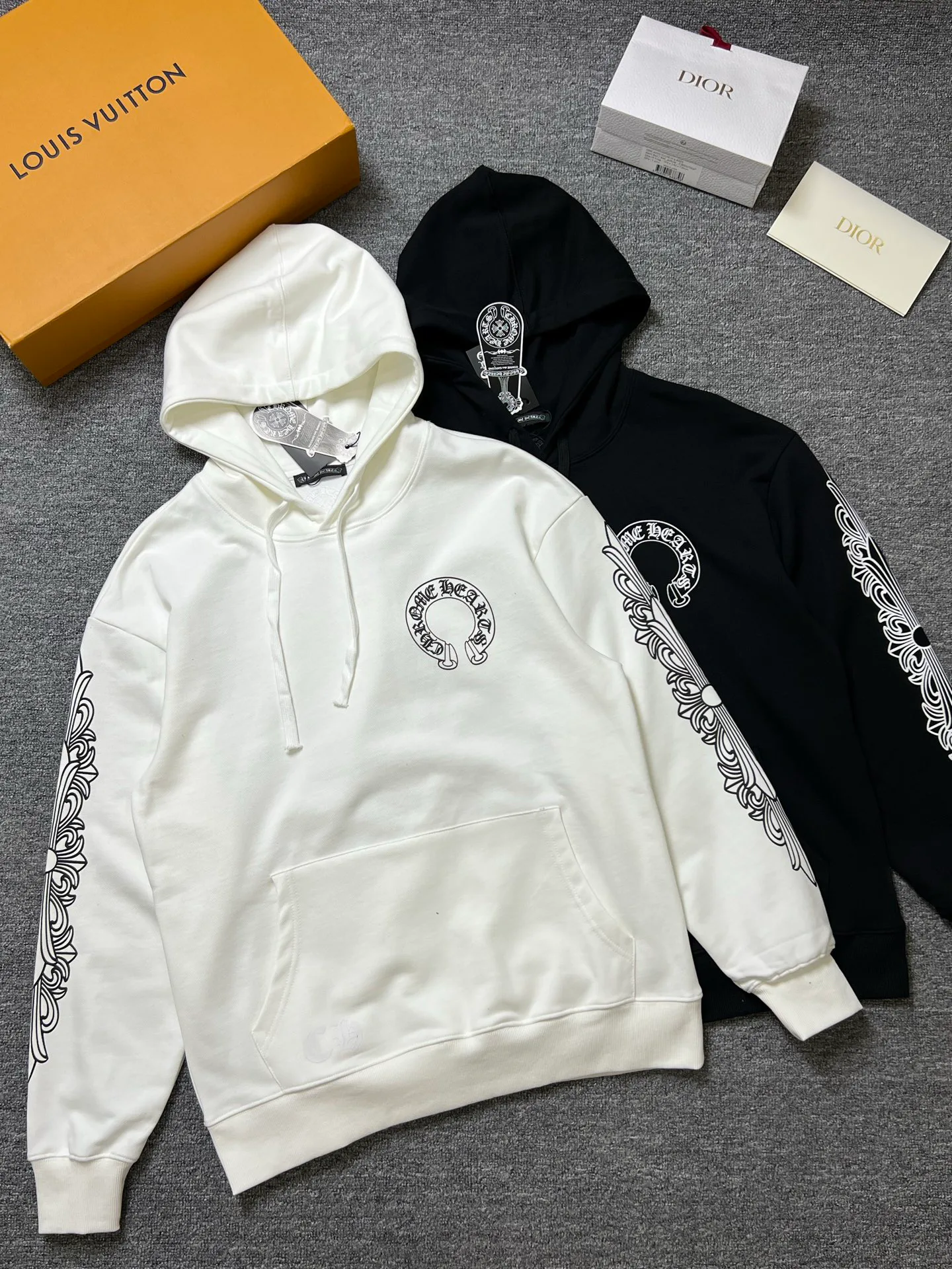 Men's Sweatshirts And Hoodies CHROME HEARTS 17931926