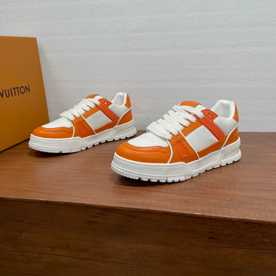 Men's Sneakers LOUIS VUITTON 17542423