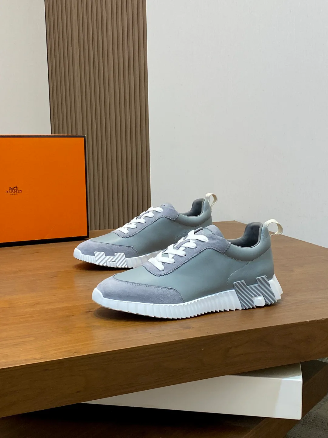 Women's Sneakers HERMES 18039730