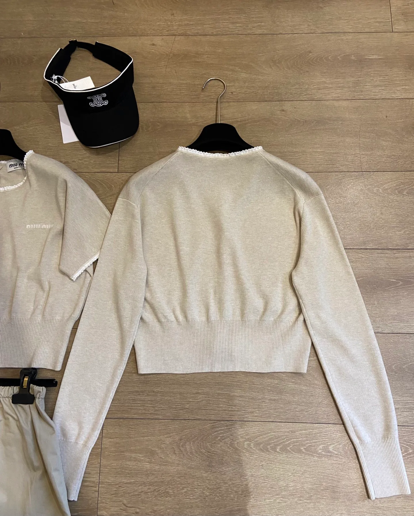 Women's Jumpers And Sweaters MIU MIU 17687392